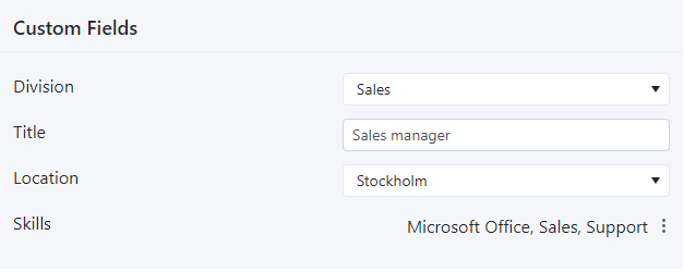 ../../../../_images/users-custom-fields.png